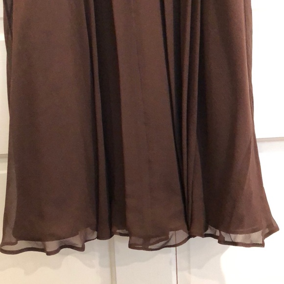 Beautiful Silk Special Occasion Dress - Picture 3 of 7